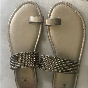 Shade & Shore Toe Ring Rhinestone Sandals